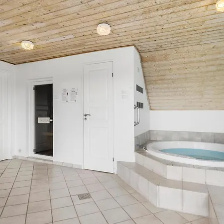 Stunning In Hvide Sande With Sauna Σπίτι διακοπών *